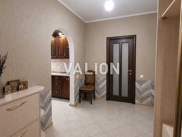 Продаж: 2-кімнатна квартира 70,4 м² пр-т Василя Порика 7А. Подільський район, Виноградар