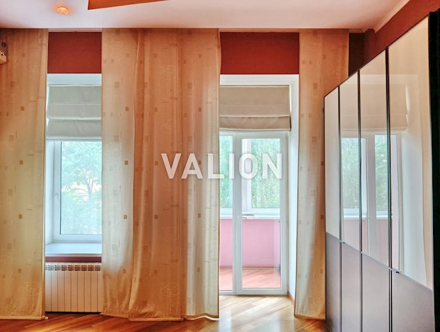 Продам 3-комнатную квартиру с ремонтом ул.Тарасовская 30