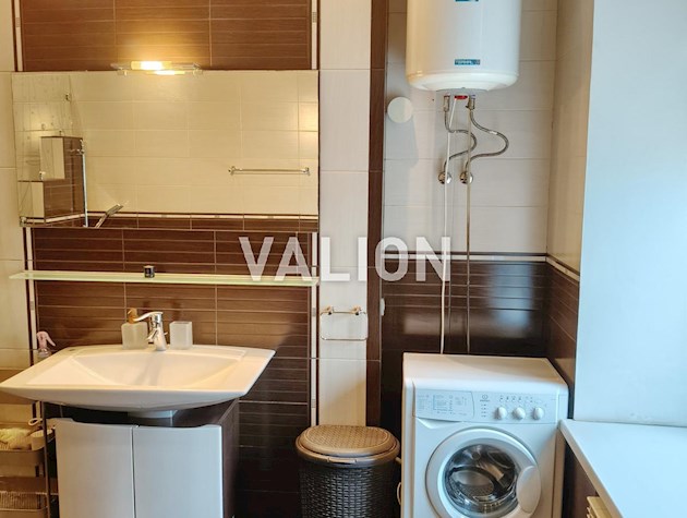 Продам 3-комнатную квартиру с ремонтом ул.Тарасовская 30