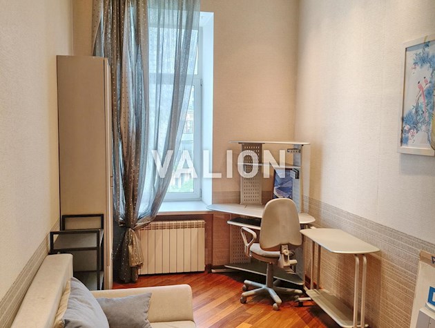 Продам 3-комнатную квартиру с ремонтом ул.Тарасовская 30