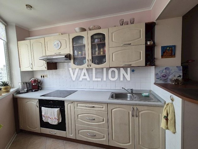 Продаж 2кімнатної квартири, 72м.кв., вул. Лаврухіна, 5, Троєщина.