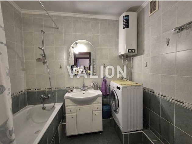 Продаж 2кімнатної квартири, 72м.кв., вул. Лаврухіна, 5, Троєщина.