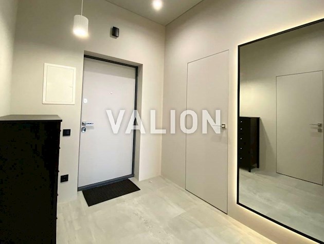 Продажа 1-к квартиры с ремонтом ЖК Manhatten City, Берестейский просп. 11