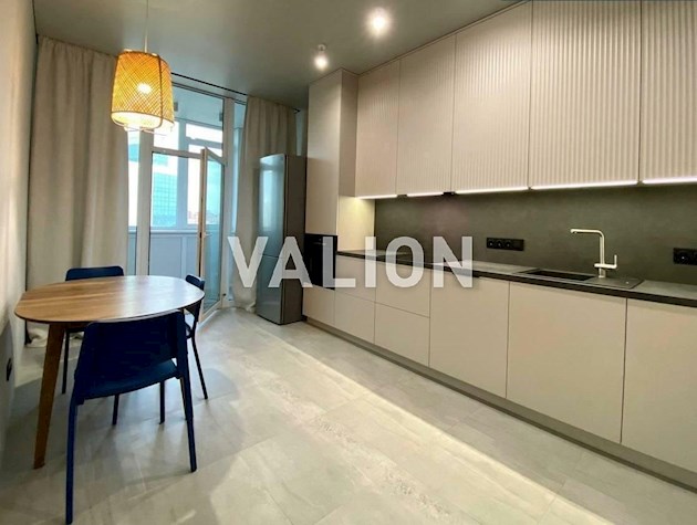 Продажа 1-к квартиры с ремонтом ЖК Manhatten City, Берестейский просп. 11