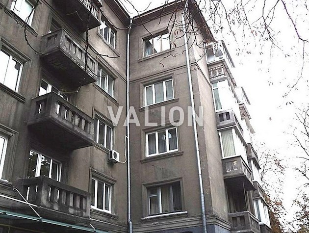 Продам 2-кімнатну квартиру з офісним ремонтом на Липках, вул.Інститутська 22/7