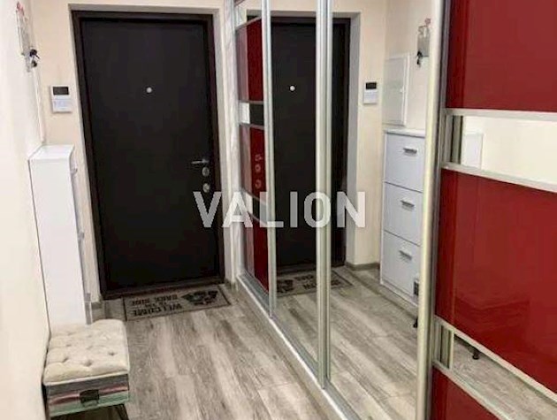 Продажа 1-комнатной квартиры по ул.Ростиславская (Рыбалко Маршала), 5б