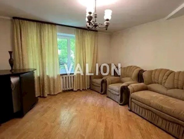 Продаж 3-к квартири вул. Теремківська 11