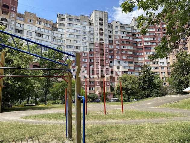 Продаж 4кімнатної квартири 90 кв.м по вул. Миколи Закревського, 17, Троєщина