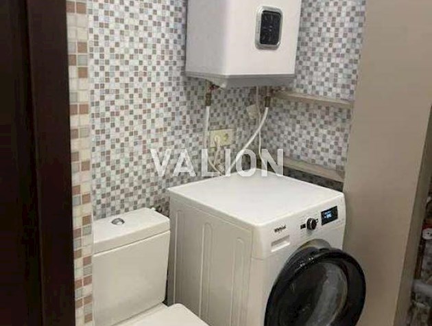 Продаж 2-к квартири вул. Мокра 20б