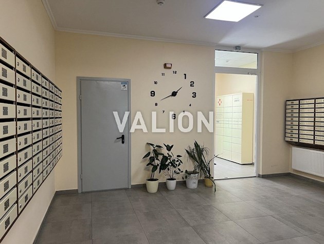 Без комсії Продаж 2-кімнатна квартира, ЖК V Квартал, пр-т Європейського союзу, 41-Є