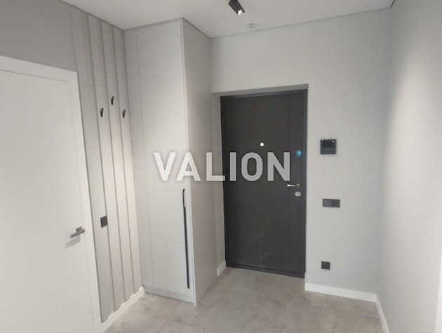 Продажа 1-комнатной квартиры в ЖК “Варшавский-2”