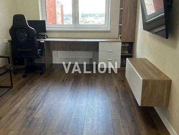 Продаж 3-к квартири пров. Балтійський 3а