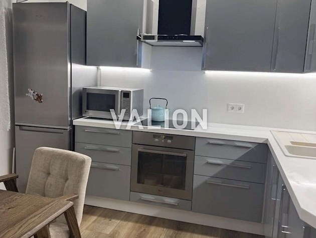 Продажа 2-комнатной квартиры по Чавдар, 11