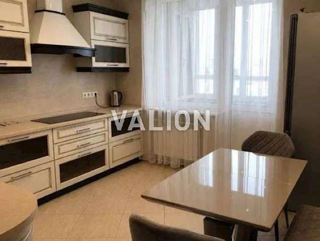 Продажа 2-к квартиры просп. Голосеевский 30а
