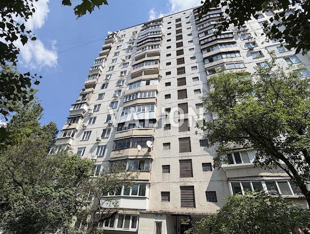 Продам 2 кімнатну квартиру вул. Солом’янська 41