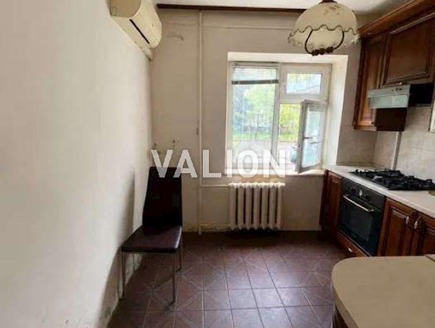 Продажа 3 комнатной квартиры бульвар Русановский, 9 Рядом набережная Днепра и Русановский канал.