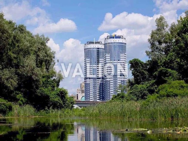 Продажа 2-к квартирі ул. Никольско-Слободская 3б
