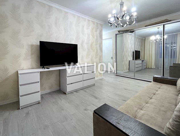 Продажа 2-комнатной квартиры по адресу улица Лобановского,57 в Соломенском районе