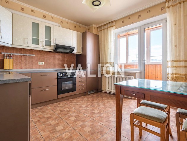 Продажа 1 комнатной квартиры ул. Ревуцкого, 42а ст.м. Харьковская Дарницкий район Левый берег