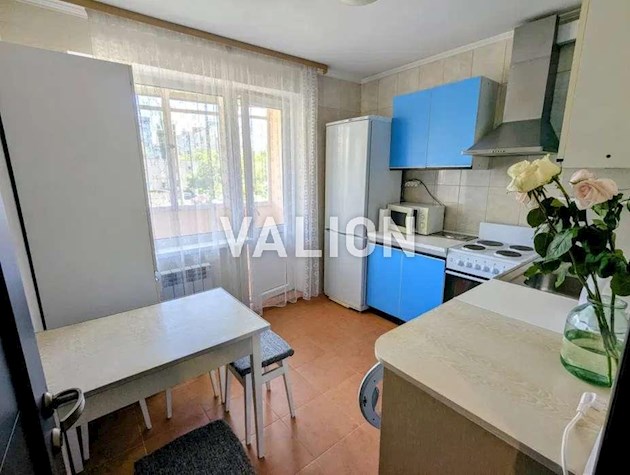 Продаж 2 кімн. по вул. Романа Шухевича 2. Троещина