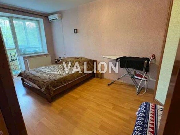 Продажа 2-к квартиры ул. Салютная 1б