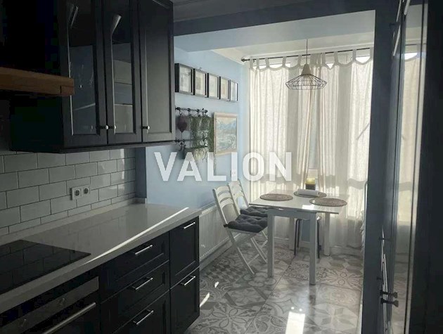 Продаж 1-к біля парку КПІ Берестейський проспект, 39