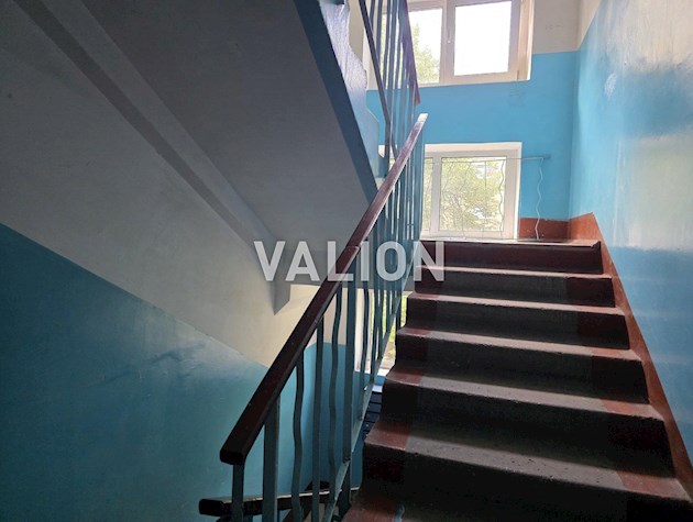 Продажа 3-комнатной квартиры, бульвар Жюля Верна, 4в( Ромена Ролана) Святошинский район