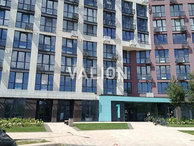 Продам 1 квартиру ЖК Диброва парк
