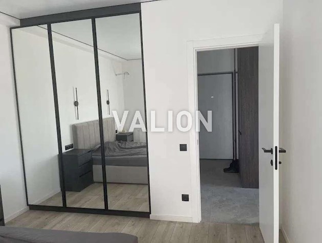 Продажа 2-к квартиры ул. Михаила Максимовича 24в