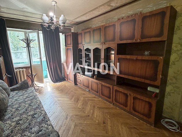Продам 2-комнатную квартиру бульвар Леси Украинки 14а.