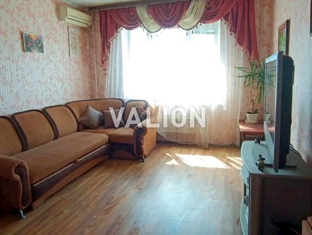 Продаж 3-к квартири вул. Миколи Закревського 89