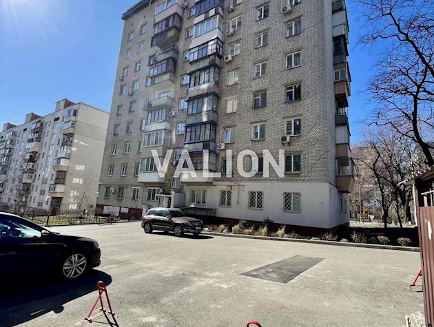 Продажа 3 комнатной квартиры 82 кв.м переулок Лабораторный 4, Печерск, метро Дворец Украины, Олимпимйская