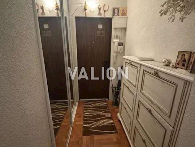 Продажа 3-к квартиры ул. Ревуцкого 8