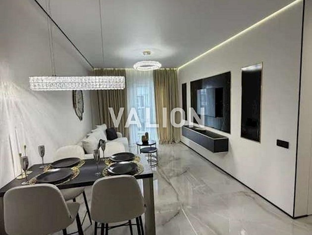 Продаж 1-к квартири вул. Михайла Максимовича 36
