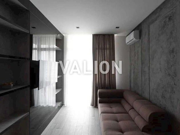 Продажа дизайнерской 1-комнатной квартиры от владельца 44 м² в ЖК «Варшавский»
