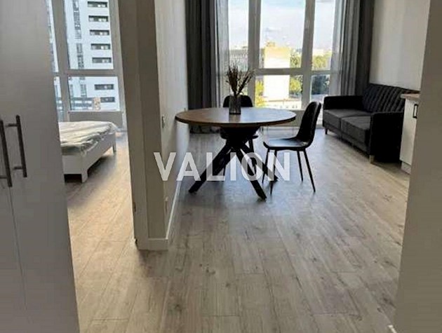 Продается современная квартира в ЖК Диброва Парк: 1-комнатная, 42 м², 9 этаж
