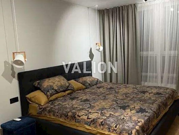Продажа 3-к квартиры ул. Михаила Максимовича 32а