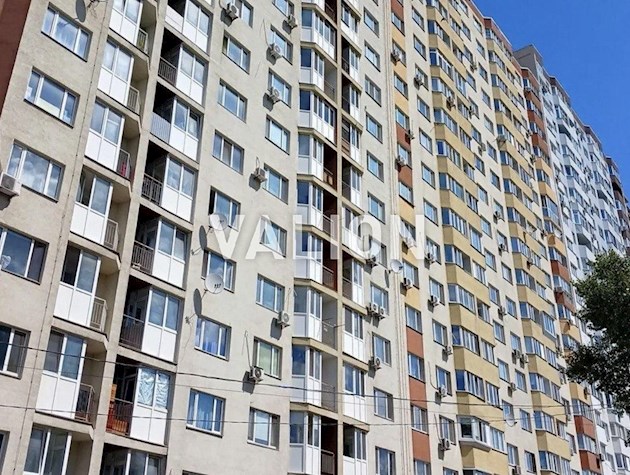 Продам 1 комн. Закревского 42 А. Троещина.