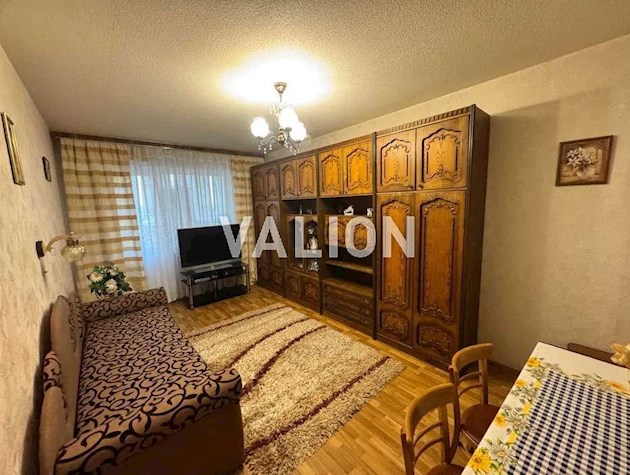 Продаж 3-к квартири просп. Червоної Калини 1а