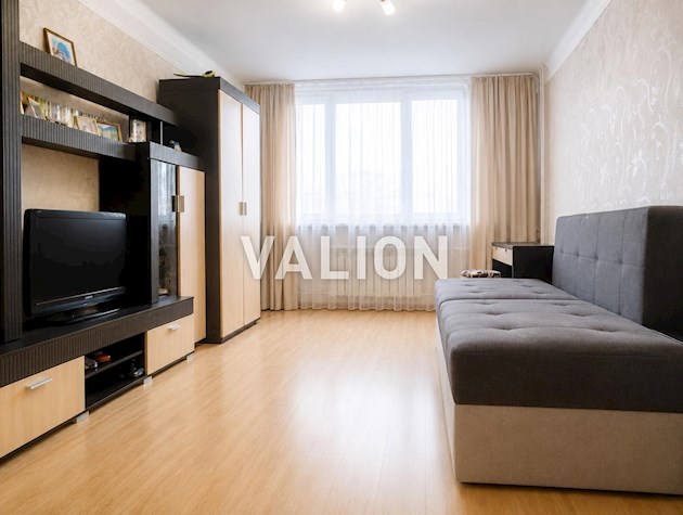 Продаж 3 кімн. квартири, Дарницька площа, Харківське шосе, 2