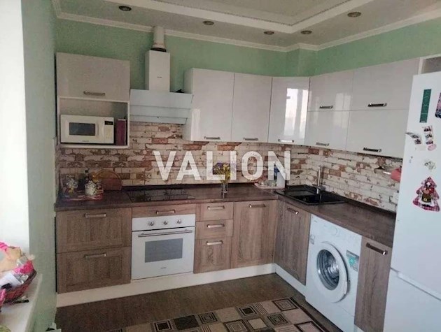 Продаж 2к квартири 48,7 м², 20 поверх, вид на озеро Тельбін, вул. Ю. Шумського, 5