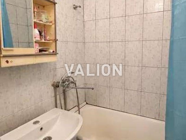 Продаж 2-к квартири вул. Алматинська 68а