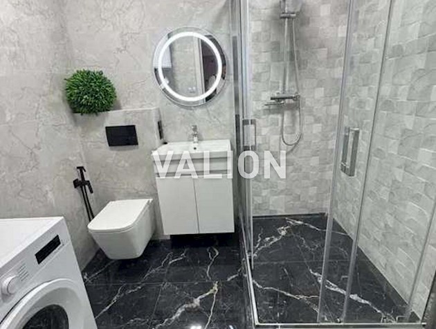 Продаж 2-к квартири вул. Михайла Максимовича 26