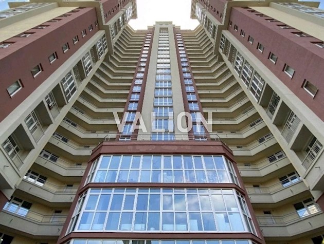 Продаж 1к квартири-студії 52 м² з ремонтом | вул. Липківського, 33а ЖК Адамант