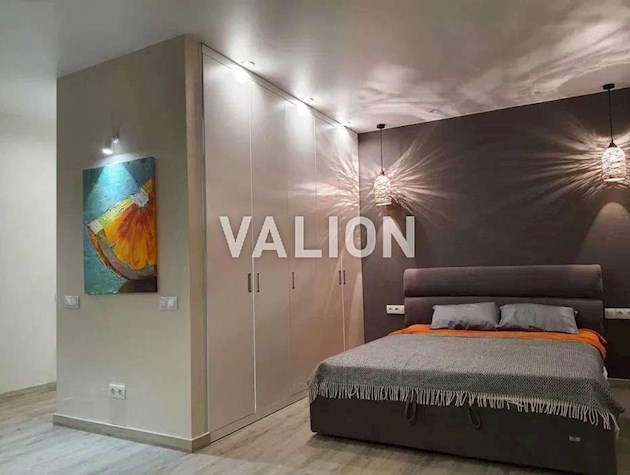 Продаж 1к квартири-студії 52 м² з ремонтом | вул. Липківського, 33а ЖК Адамант