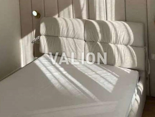 Продажа 1-к квартиры ул. Салютная 38/2