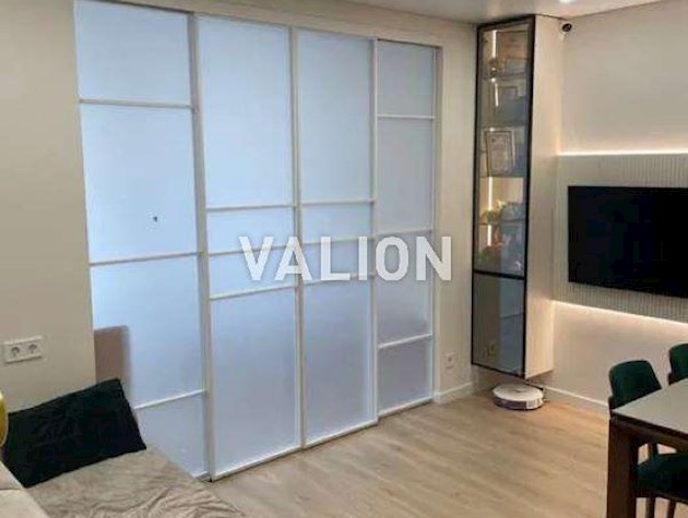 Продажа 1-к квартиры ул. Салютная 38/2