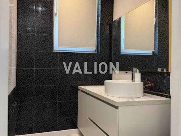 Продажа 2-к квартиры ул. Антоновича 8