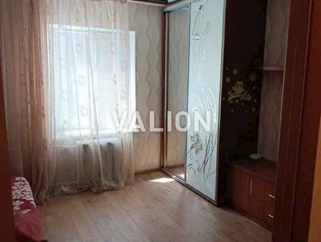 Продажа 2-к квартиры ул. Сержа Лифаря 1а