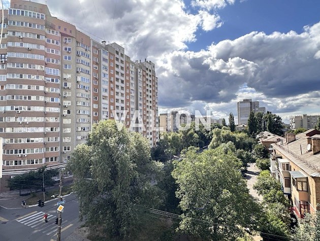 Продажа 2х комнатной квартиры Соломенский р-н, ул. Смелянская 10/31, Севастопольская площадь, Чоколовка